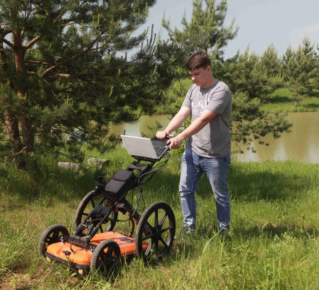 Комплекс георадарный "Геокарт 2D" для поиска подземных коммуникаций