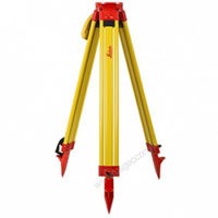 Деревянный штатив для нивелира